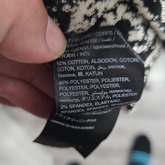 Bebe Womens Size XS Black White Peplum Dress Cap Sleeves Bodycon Fit - Picture 8 of 8